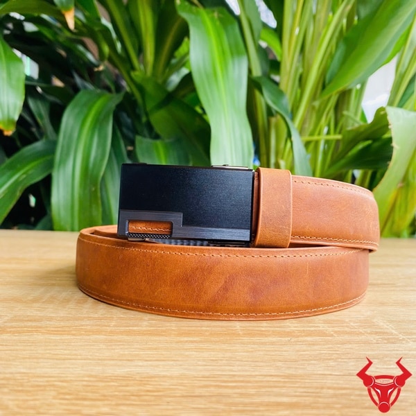 That Lung Ray Nhua Da Bo Sap Tlrn13 3aThắt lưng da bò sáp bản 3.2cm TLRN13, thiết kế bền bỉ, chuẩn phong cách phái mạnh.