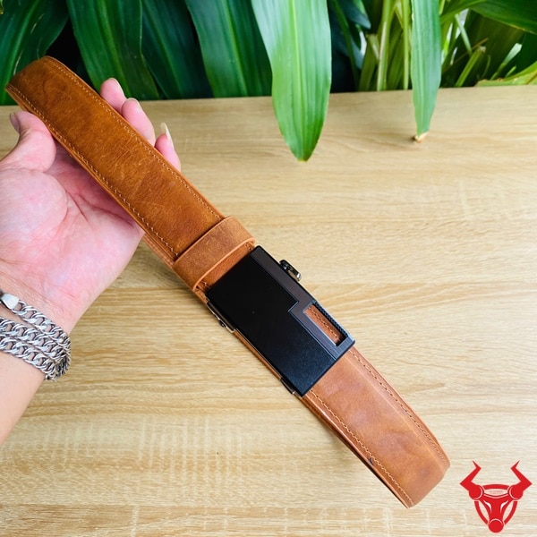 Thắt lưng nam TLRN13 da bò sáp thật, bền chắc và thời trang.