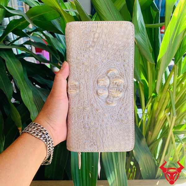 Ví Cầm Tay Da Gù Cá Sấu Bạch Tạng BGA4 Cao Cấp Ví da gù cá sấu bạch tạng BGA4 cao cấp.