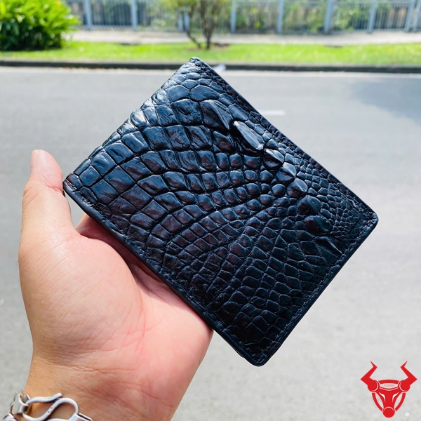 Ví Nam Da Cá Sấu Màu Đen Độc Đáo Gai Tay Ví da cá sấu thật VBAA5 màu đen sang trọng.