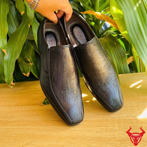 Giày Tây Nam Da Chân Đà Điểu Thiết Kế Tinh Tế Giày da chân đà điểu đen cao cấp.