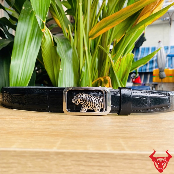 Thắt Lưng Cá Sấu Sơn Cạnh – Thiết Kế Sang Trọng Thắt lưng da cá sấu sơn cạnh cao cấp màu đen