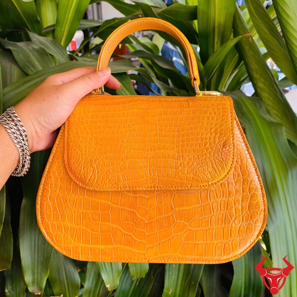 Túi Da Cá Sấu Vàng Chính Hãng – Dòng TALA8 Túi xách da bụng cá sấu vàng sang chảnh.