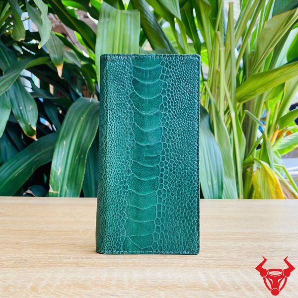 Ví Dài 2 Mặt Đà Điểu Màu Xanh Lá Thời Thượng Ví cầm tay da đà điểu màu xanh lá thiết kế 2 mặt.