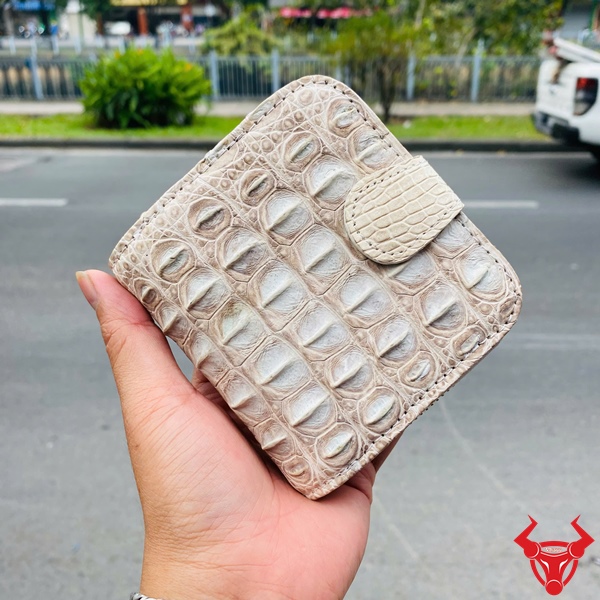Ví Da Cá Sấu Bạch Tạng Nhỏ Gọn Cao Cấp Ví da cá sấu gai lưng nữ màu bạch tạng