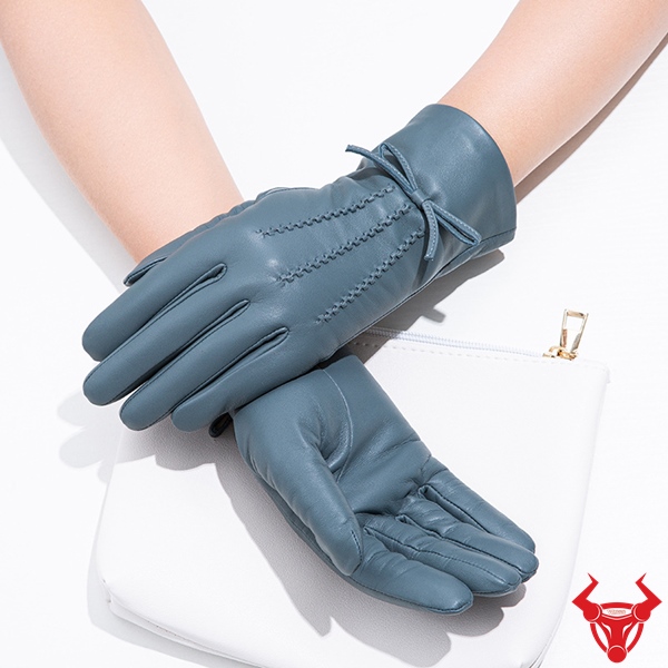 gang-tay-da-cuu-nu-gt42-xam-co-no-giu-am-mua-dong