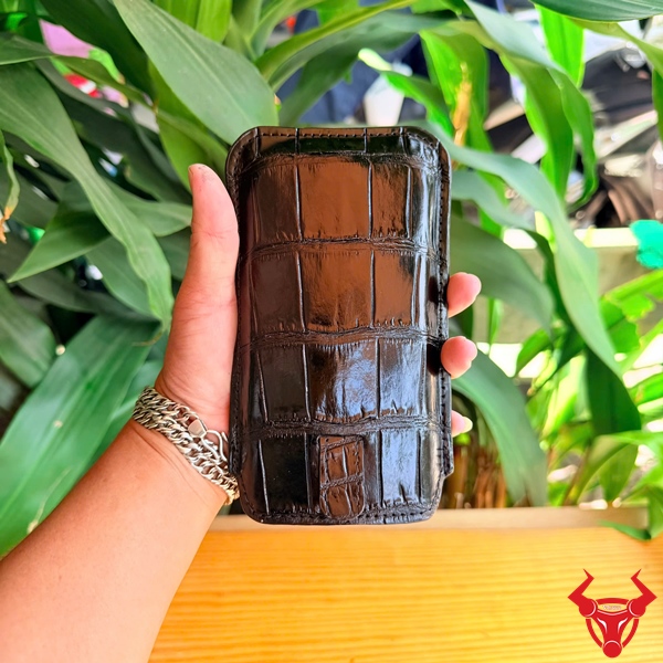 Bao Điện Thoại Da Cá Sấu Phong Cách Thời Trang Bao điện thoại dây rút bọc da cá sấu cao cấp.