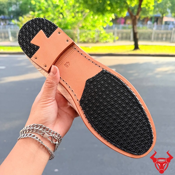 Giày lười da cá sấu chắc chắn cao cấp GCA1 Giày da cá sấu gai lưng trắng bền đẹp theo thời gian