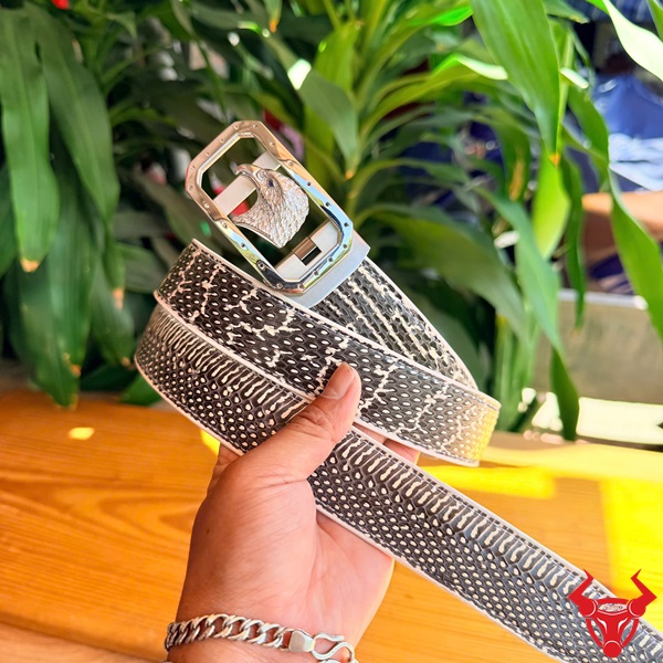 thắt lưng da rắn hổ mang khóa ray trượt k125 cao cấp Thắt lưng nam da rắn hổ mang khóa ray trượt thép không gỉ K125