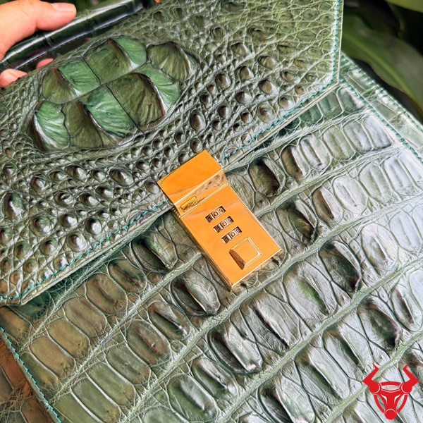 Cặp Xách Nam CTA4 Da Cá Sấu Xanh Lá Thanh Lịch Cặp xách nam CTA4 da cá sấu xanh lá thanh lịch