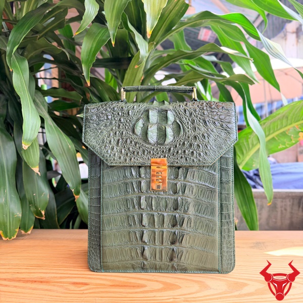 Cặp Xách Công Sở Nam Da Cá Sấu Gù CTA4 Màu Xanh Lá Cao Cấp Cặp xách công sở nam da cá sấu gù CTA4 màu xanh lá