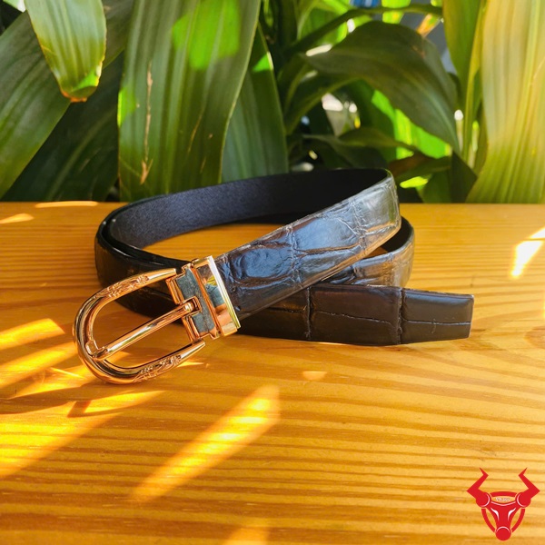 Thắt Lưng Da Cá Sấu Cho Nữ 2.5cm Mỏng Nhẹ Và Cá Tính Thắt lưng nữ da cá sấu bản nhỏ phối cùng quần tây thanh lịch.