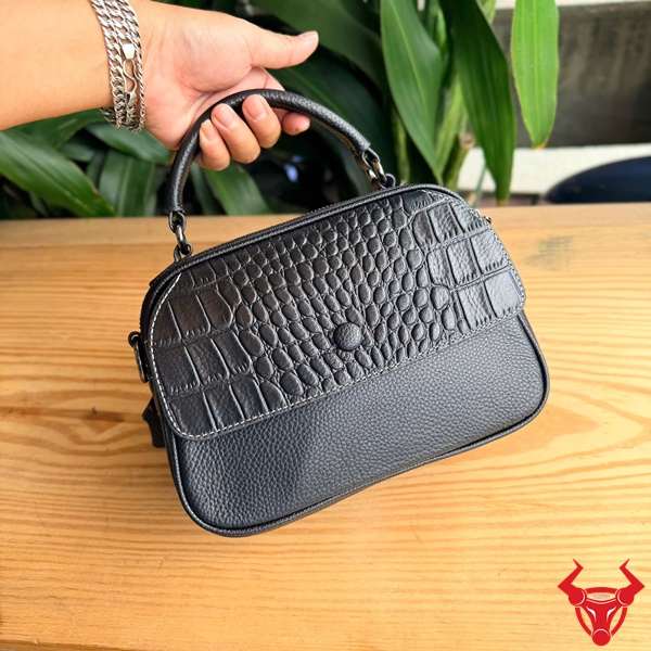 Túi Đeo Chéo Nữ TDN42 Đen Hiện Đại Thanh Lịch Túi đeo chéo nữ TDN42 phong cách hiện đại