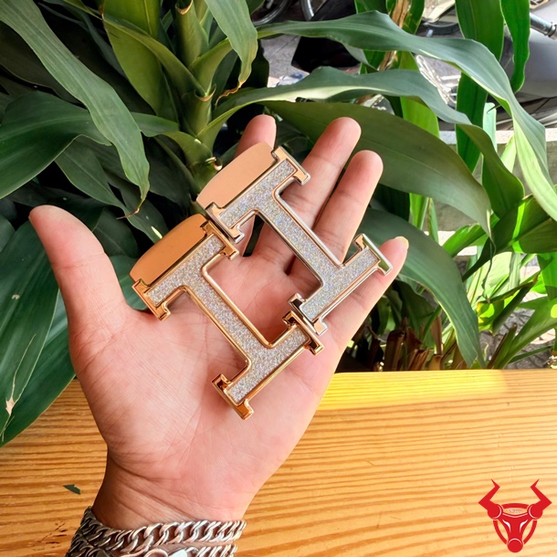 Mặt Khóa Thắt Lưng Thép Bản 3.5cm K103 Ray Trượt Cao Cấp Mặt khóa thắt lưng thép bản 3.5cm K103 ray trượt sang trọng dành cho nam.