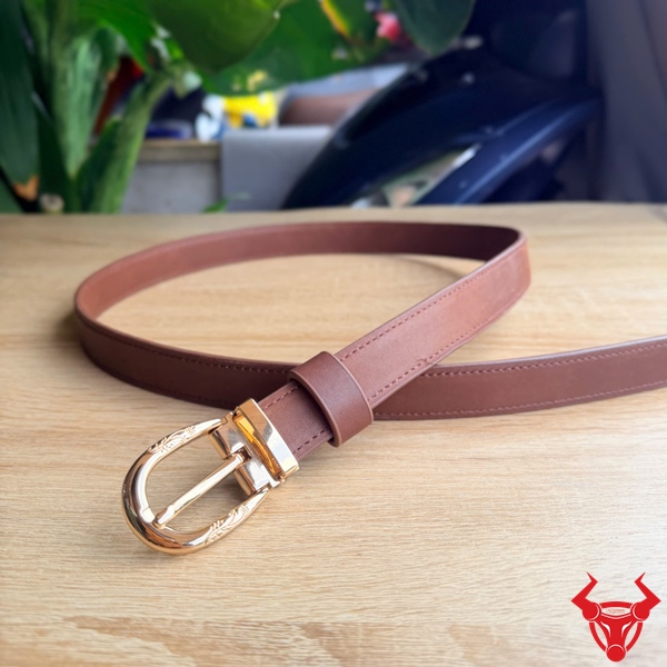 Thắt Lưng Nữ Da Bò Bản Nhỏ 2.3cm Cao Cấp Thanh Lịch Thắt lưng nữ da bò bản nhỏ 2.3cm sang trọng, thanh lịch và dễ phối với nhiều trang phục.