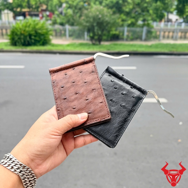 Ví Kẹp Tiền Cao Cấp Da Đà Điểu VYD3 Sang Trọng Bền Đẹp Ví kẹp tiền da bụng đà điểu VYD3 màu nâu đất cao cấp và thời trang.