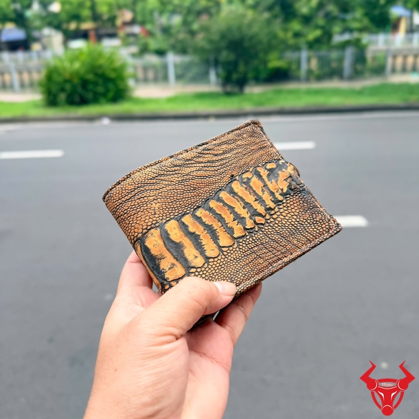 Ví Nam Da Wax Chân Đà Điểu Màu Nâu Bò Thời Trang Và Ấn Tượng Ví nam VCD4 da chân đà điểu hai mặt gai chân với vẻ đẹp khác biệt.