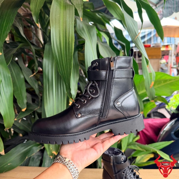 Giày Boot GB02 Cổ Cao Da Bò Tôn Dáng Giày Boot cổ cao GB02 da bò đẳng cấp chắc chắn bền bỉ