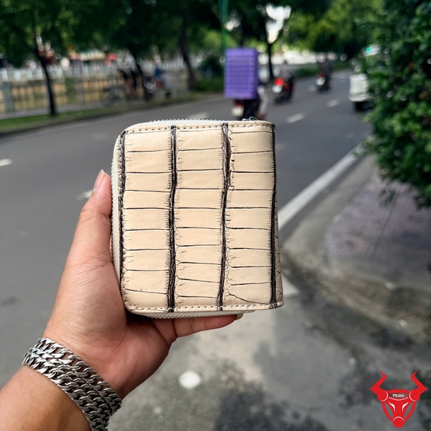 Ví Nữ VRBA8 Da Cá Sấu Thái Lan Trắng Đen Cao Cấp Ví nữ VRBA8 da cá sấu Thái Lan trắng đen thanh lịch đa dụng