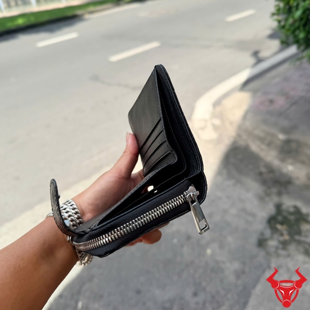Ví Nữ VRBA8 Dáng Đứng Da Cá Sấu Đen Phong Cách Ví nữ VRBA8 dáng đứng da cá sấu đen phong cách thanh lịch