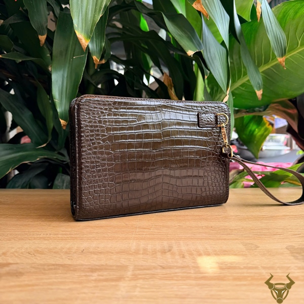 Clutch Da Cá Sấu Màu Nâu CKCA8 Phong Cách Đẳng Cấp Clutch cầm tay nam CKCA8 da bụng cá sấu cao cấp