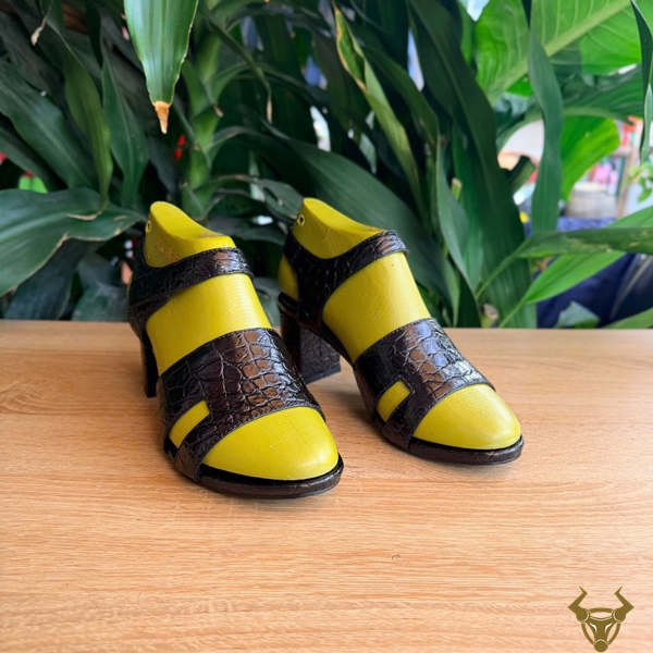 Dép Sandal Nữ DJEA8 Da Cá Sấu Thật Sang Trọng Dép sandal nữ DJEA8 cao gót làm từ da cá sấu thật