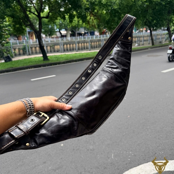 Túi Bao Tử Nam Contact34 Màu Nâu Đen Thời Trang Tiện Lợi Phụ kiện túi bao tử nam Contact34 da bò nâu đen cao cấp