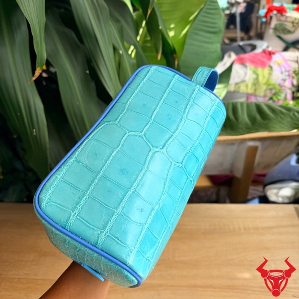 Clutch Nam Cá Sấu Thái Lan Màu Xanh Lam Đẳng Cấp Túi clutch nam da cá sấu xanh lam thời trang