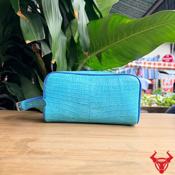 Túi Clutch Nam Da Bụng Cá Sấu Thái Lan Màu Xanh Lam Túi clutch nam da bụng cá sấu Thái Lan màu xanh lam